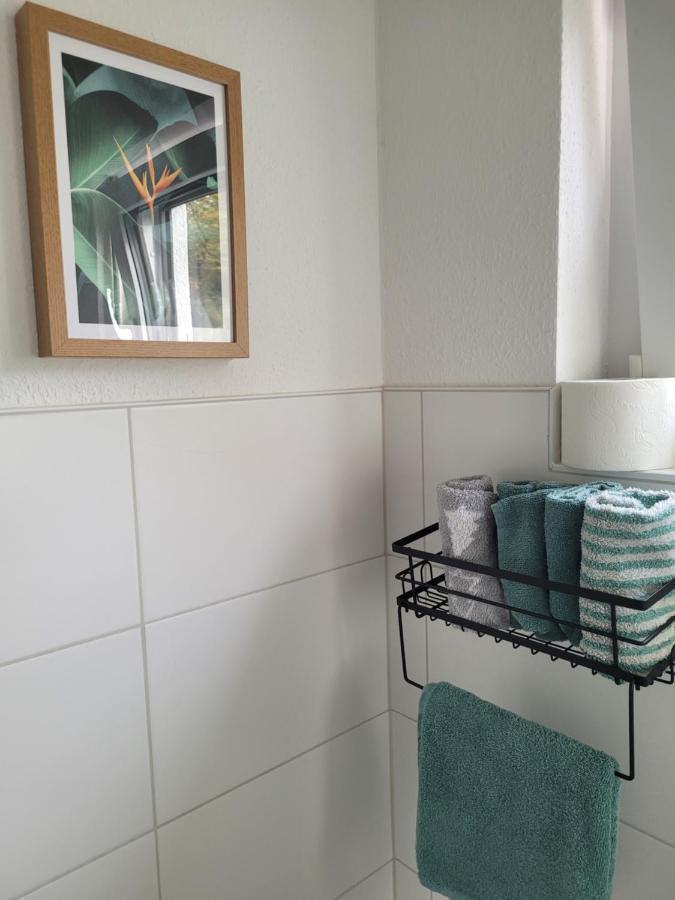 Lin'S Place - Private Room With Bath Near Fair ハノーファー エクステリア 写真